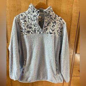 Vera Bradley zip collar fleece pullover size XL-Perennials Misty Surf. Like New!
